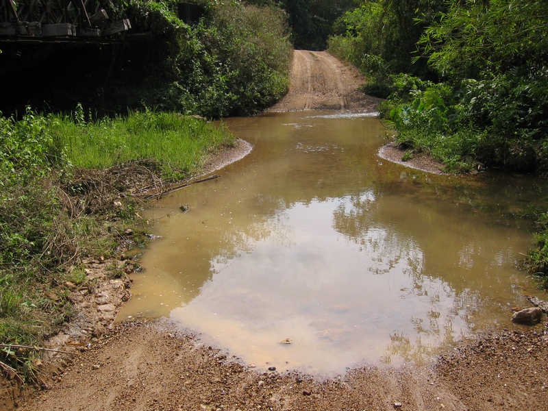 nein, durch die Furt